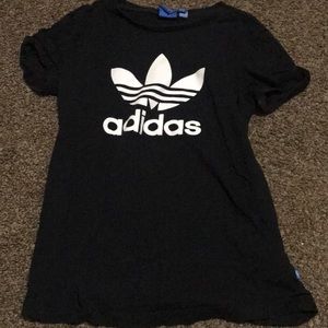 Basic Adidas shirt